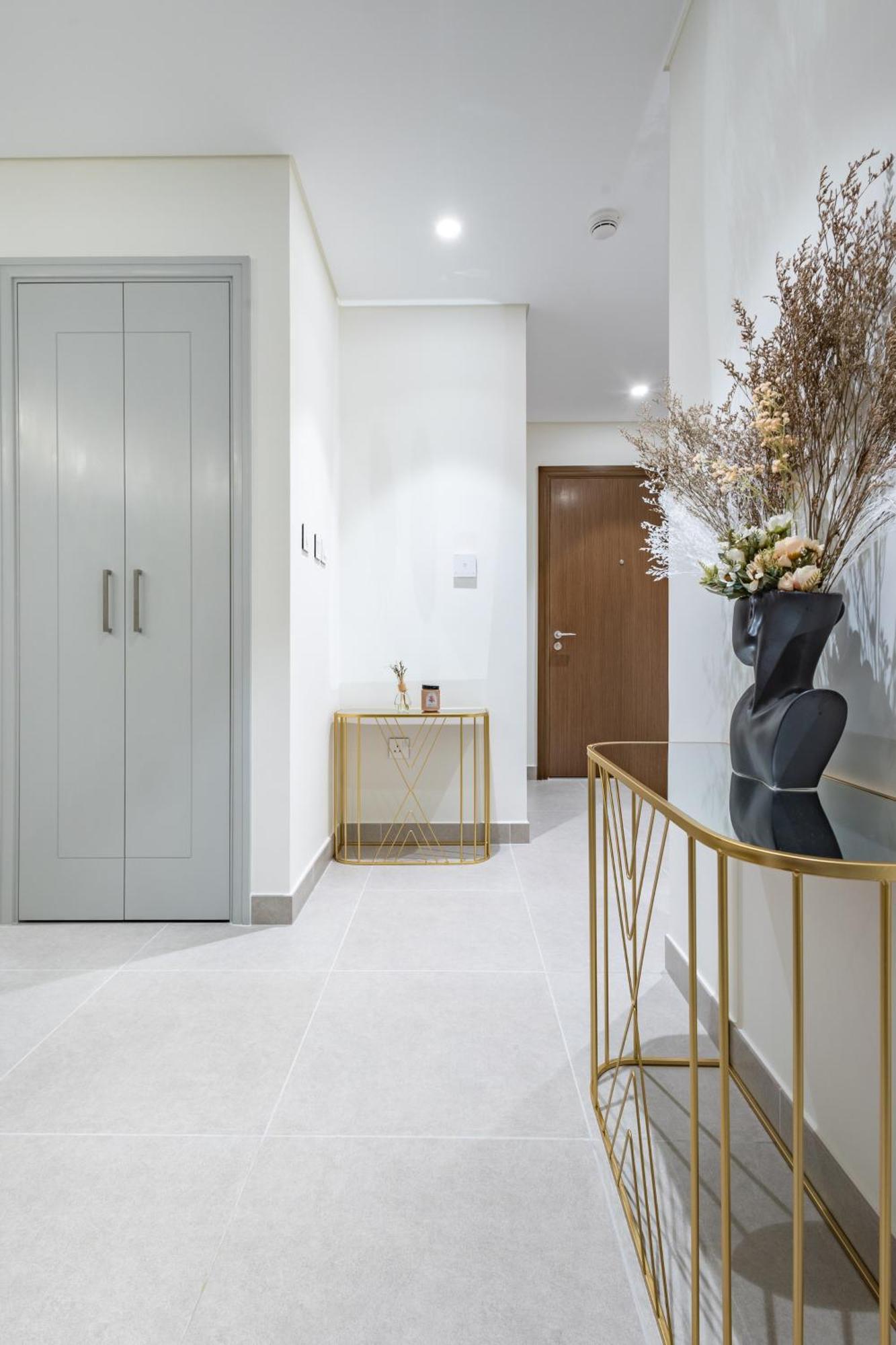 Modern 1 Bedroom With Sea View - Minutes To Mall, Downtown Apartment Dubai